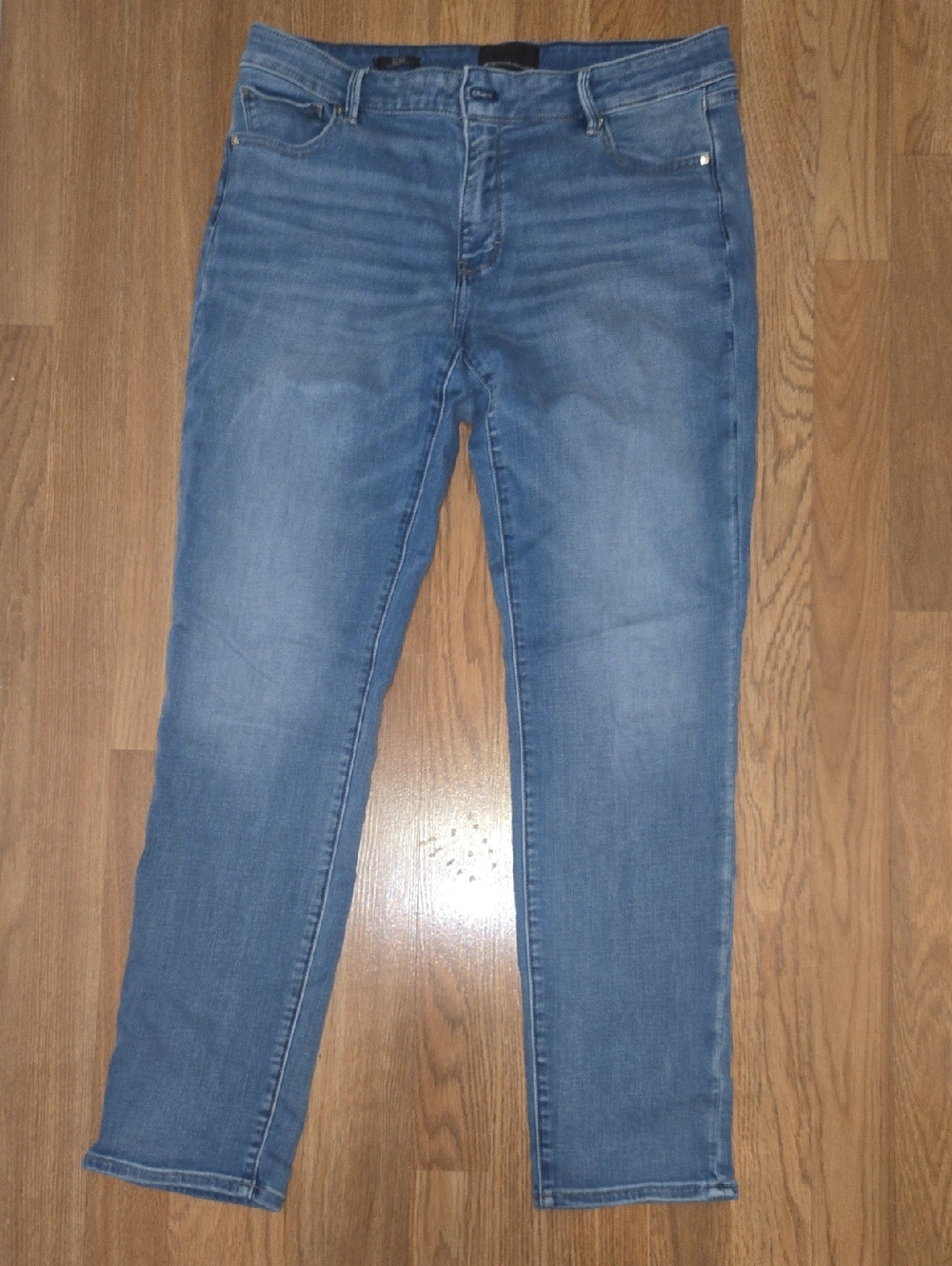 White House Black Market Light Blue Skinny Jeans